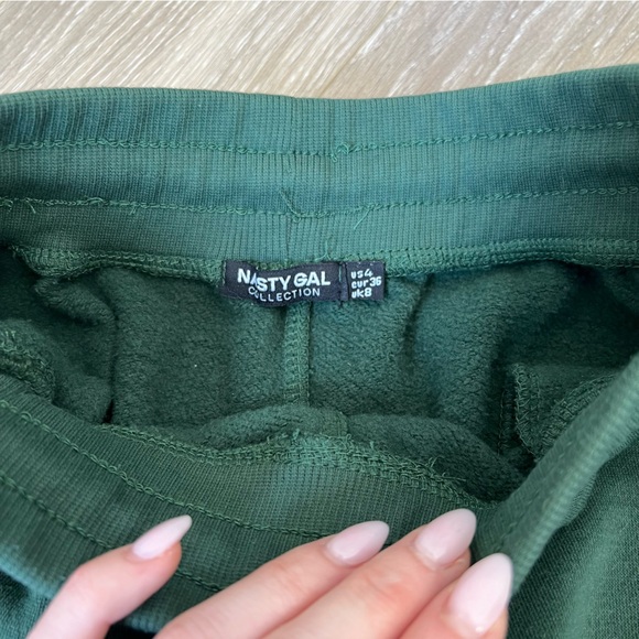 Nasty Gal Dark Green Tennis Club Shorts 4 - Picture 3 of 3